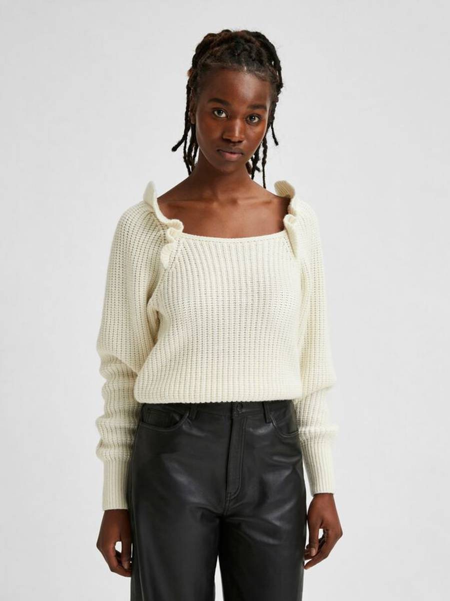 SELECTED FEMME - WOOL AND ALPACA RUFFLE 