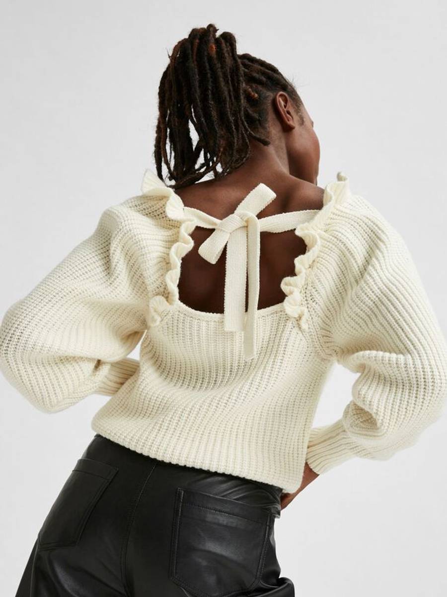 SELECTED FEMME - WOOL AND ALPACA RUFFLE 